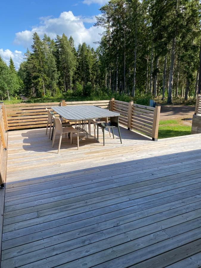 Stuga Pa Oe / Naerhet Till Vatten Mariestad Luaran gambar